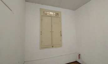 Imagem 3: VENDE-SE CENTRO Casa com 3 dormitórios