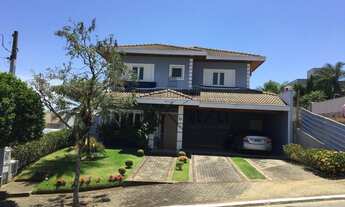 Imagem 3: Casa de condomínio para venda possui 350 metros quadrados com 3 quartos