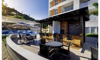 Imagem 6: Belissímo apartamento na Praia Brava em condomínio clube recém entregue