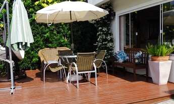 Imagem: Sobrado reformado em ingleses