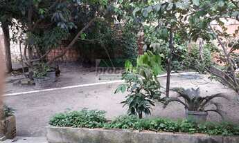 Imagem 6: Casa para venda possui 250 metros quadrados com 2 quartos em Flores - Manaus - AM