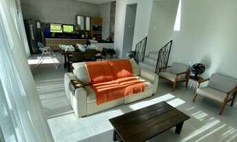 Imagem 6: Casa de condomínio sobrado para venda com 380 metros quadrados com 5 quartos