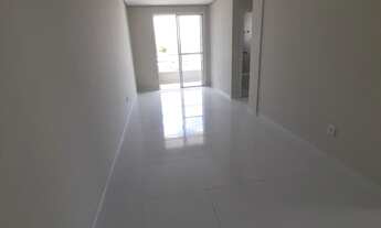 Imagem 3: Apartamento para venda possui 89 metros quadrados com 2 quartos em Canasvieiras - Florianó