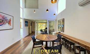 Imagem: Casa com espaço amplo e moderno em Apipucos