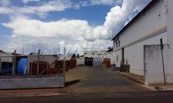 Imagem 4: Imperdível - Venha conhecer os diferenciais compra deste imóvel. Santa Vitória/MG - CENTRO