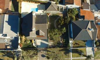 Imagem 2: Sobrado para venda tem 307 metros quadrados com 4 quartos em Uberaba - Curitiba - PR