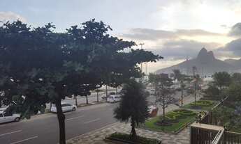 Imagem 2: FRONTAL MAR Apartamento com 3 dormitórios