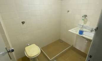 Imagem 7: Apartamento com 3 quartos, 130 m², aluguel por R$ 2.200/mês