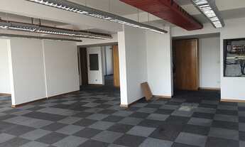 Imagem 3: EXCELETE CONJUNTO COMERCIAL NA AV. PAULISTA C/ 700 M² P/ LOCAÇÃO - COMJUNTO NACIONAL