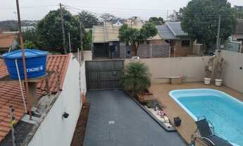 Imagem 2: Casa para venda com 185 metros quadrados com 3 quartos em Centro - Marialva - PR