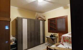 Imagem 2: Casa para Venda em Praia Grande, Caiçara, 1 dormitório, 1 banheiro, 2 vagas