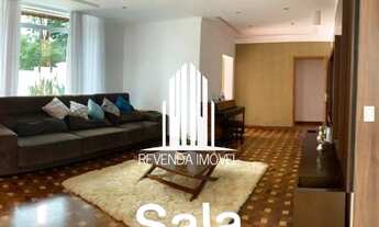 Imagem: CASA TÉRREA COM 6 DORMITÓRIOS E 7 VAGAS