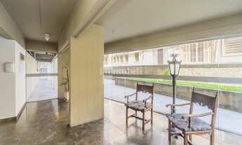 Imagem 2: APARTAMENTO Apartamento com 3 dormitórios