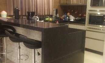 Imagem 4: Casa grande no bairro das Nações em Balneário Camboriú