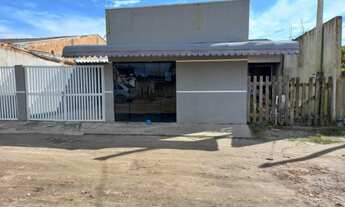 Imagem 4: Estabelecimento comercial na praia