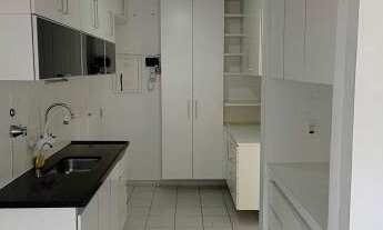 Imagem 4: Moema. Av. Chibaras . apartamento Iluminado e ventilado rua tranquila