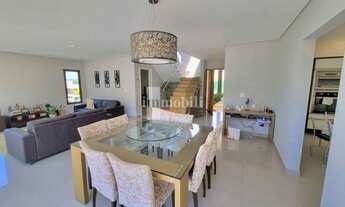 Imagem: Granja Viana. Belíssimo, Próximo ao Clube