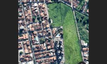 Imagem: Amplo terreno ao lado do Supermercado Matheus