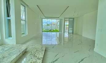 Imagem 5: Casa Neoclássica no Alphaville Fortaleza, 5 suítes, Alto Padrão