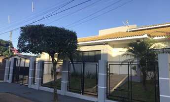 Imagem 2: IMÓVEL CENTRO Casa com 3 dormitórios