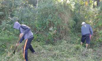 Imagem: Chácara próximo a creche com lago