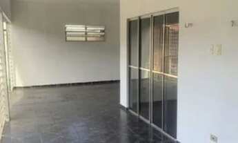 Imagem 2: Casa grande! Casa com 4 dormitórios