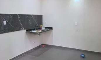 Imagem 4: Ótima casa para locação nas proximidades da Av. Jatuarana. Rua: Ipiranga, Bairro: Caladinh