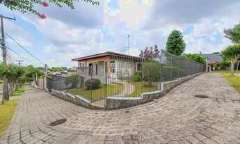 Imagem: CURITIBA - Casa Padrão - Guabirotuba