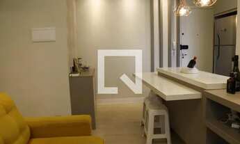 Imagem 3: Apartamento para Aluguel - Vila Galvão, 2 Quartos, 42 m2