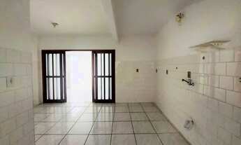 Imagem 5: Apartamento com 3 dormitórios para alugar, 100 m² por R$ 1.900/mês - Centro - Jaraguá do S