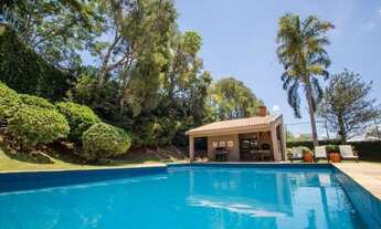 Imagem 3: Casa de condomínio sobrado para venda tem 450 metros quadrados com 5 quartos