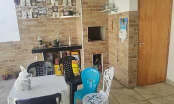 Imagem 2: Casa com piscina Monte mor