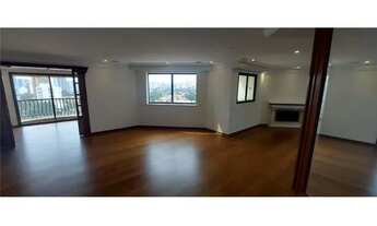 Imagem 3: Amplo Apartamento no Campo Belo, Rua Pascal, com 367m², 4 suítes