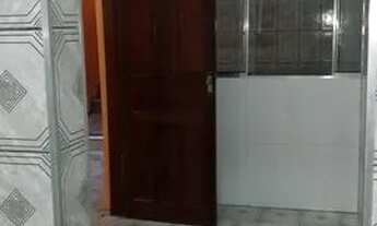 Imagem 2: Aluga-se uma casa de 4 cômodos com garagem