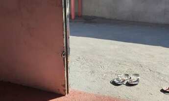 Imagem 2: Casa 2 pisos Casa com 1 dormitório