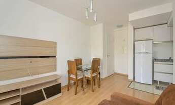 Imagem 5: Apartamento com 1 dormitório para alugar, 35 m² por R$1.750 /mês - Água Verde - Curitiba/P