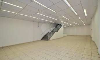 Imagem 7: Loja com 800 m² de área de venda na melhor localização comercial da Doze de Outubro na Lap