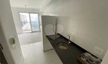 Imagem: Studio 20 m2 ao lado do metrô Tietê para