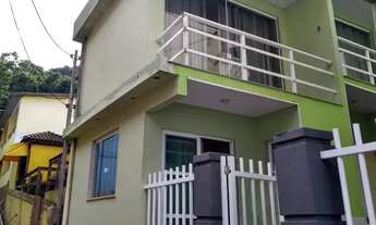 Imagem 2: ALUGAM-SE APARTAMENTOS / CASAS DUPLEX