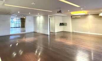 Imagem 2: Apartamento para Venda em Niterói, Icaraí, 4 dormitórios, 3 suítes, 5 banheiros, 2 vagas