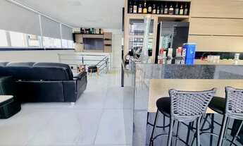 Imagem 6: Cobertura Duplex em rua reta ao mar no centro de Balneário Camboriú