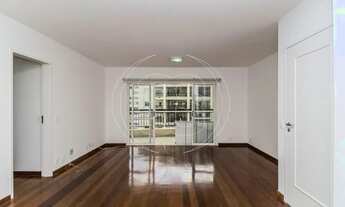 Imagem 2: São Paulo - Apartamento Padrão - Moema Índios