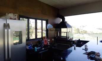 Imagem 6: Casa de condomínio para venda possui 320 metros quadrados com 4 quartos