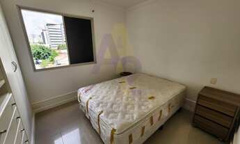 Imagem 6: Apartamento aconchegante, iluminado, reformado e todo mobiliado, com 2 dormitórios e varan