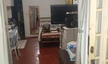 Imagem: Quitinete -650 - incluso, água, luz e Internet