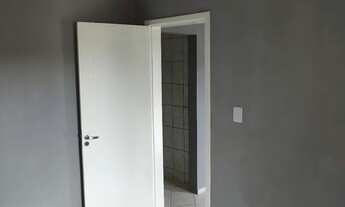 Imagem 7: Casa 650.00 Apartamento com 2 dormitórios