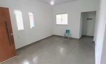 Imagem 2: Ótima casa para locação nas proximidades da Av. Jatuarana. Rua: Ipiranga, Bairro: Caladinh