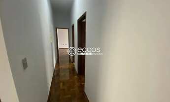 Imagem 6: Casa com 3 quartos para alugar no bairro Tabajaras