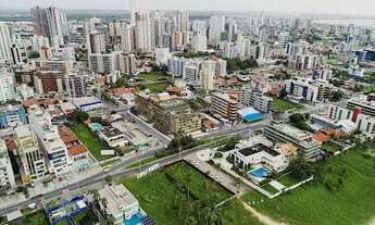 Imagem 5: Flats em construção na praia do Bessa em João Pessoa/PB