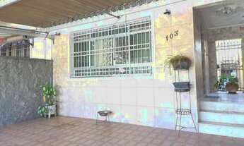 Imagem: Casa no Embaré isolada com 300 metros quadrados